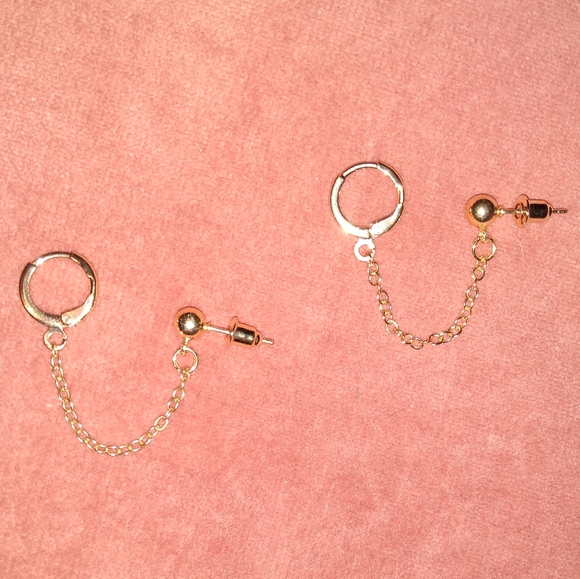 Gold Tiny Star Charm Chain Loop Dangle Stud Earrings Delicate Dainty Stars Loop - Picture 4 of 5